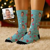 Calcetines personalizados con tu cara y fondo romántico