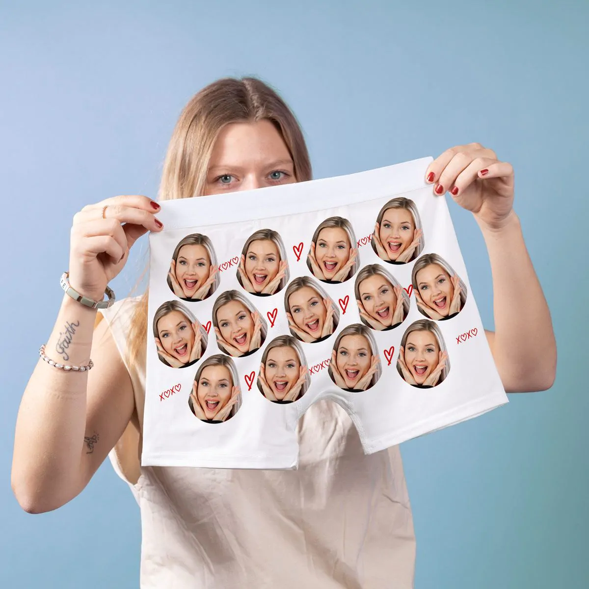 Calzoncillos con cara y diferentes fondos
