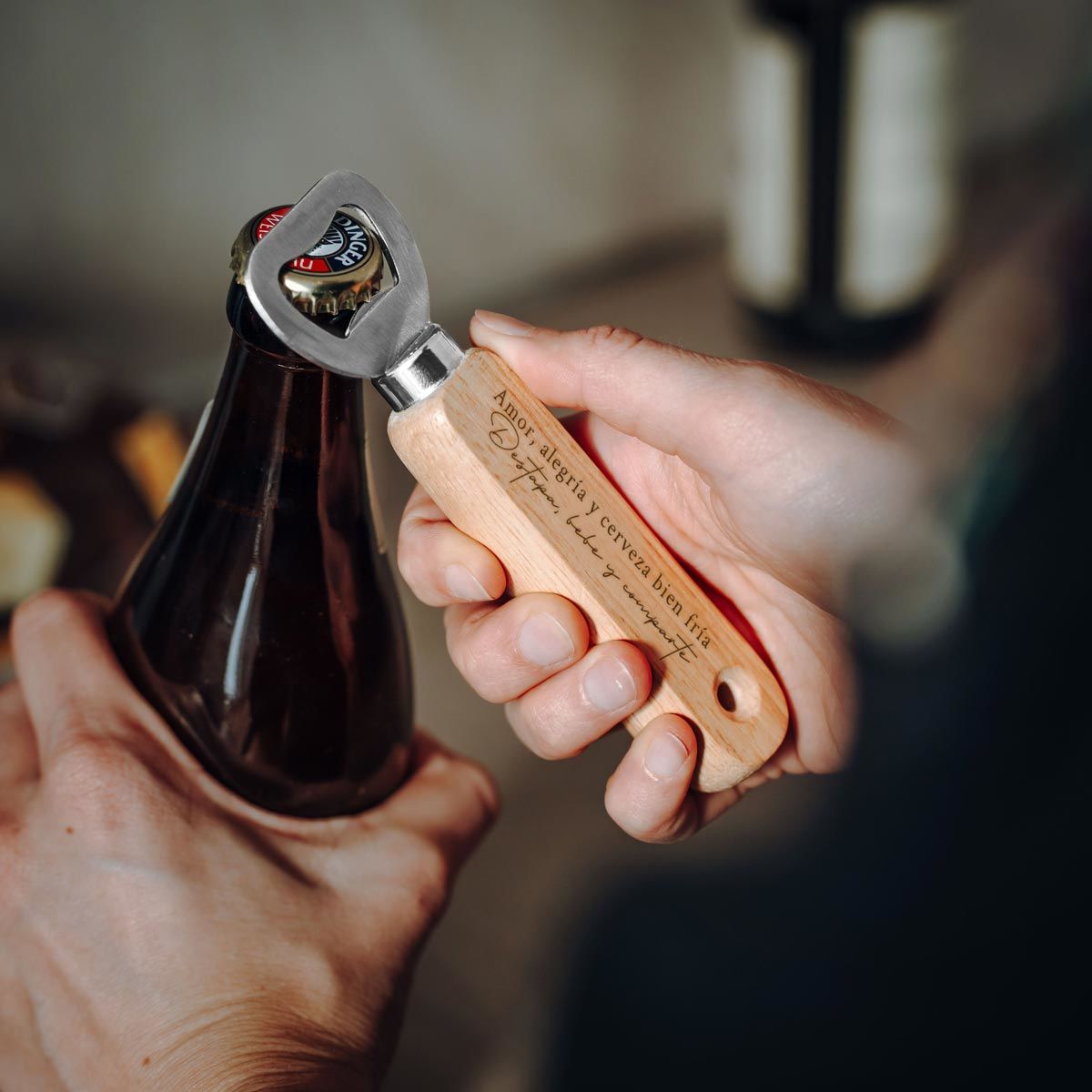 Abrebotellas personalizado con texto