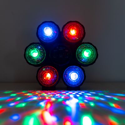 Círculo de luces de discoteca