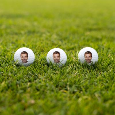 Bolas de golf personalizadas con caras