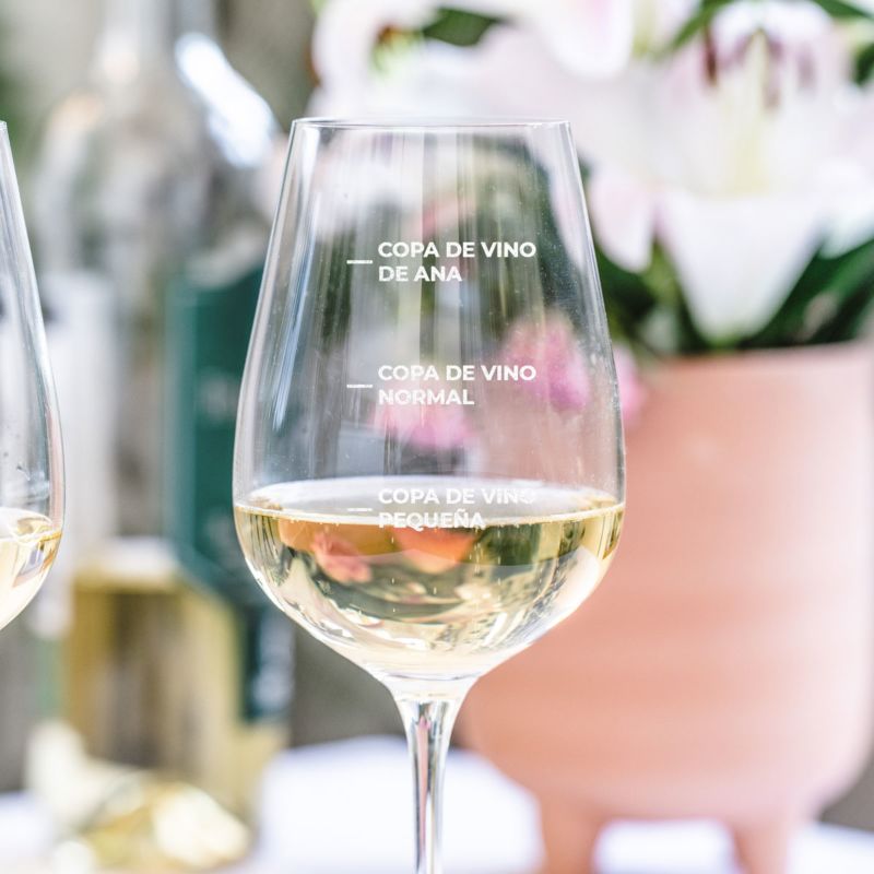 Copa de vino personalizada con el nombre
