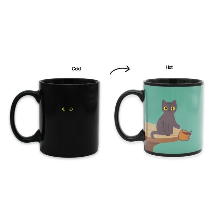 Taza sensible a la temperatura con gatito travieso