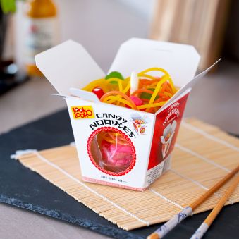 Snack de fideos de gominolas de fruta
