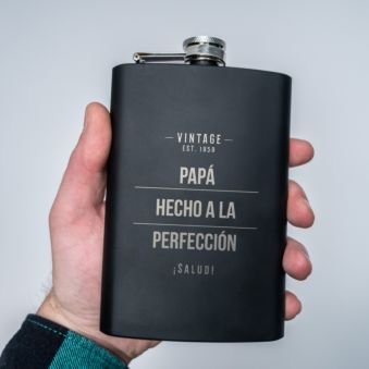 Petaca personalizada estilo vintage