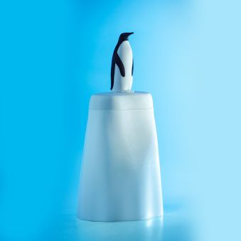 Molde de helado con palo de pingüino