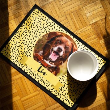 Alfombra para comedero con imagen y texto