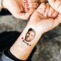 Set de 6 tatuajes con cara y texto personalizados