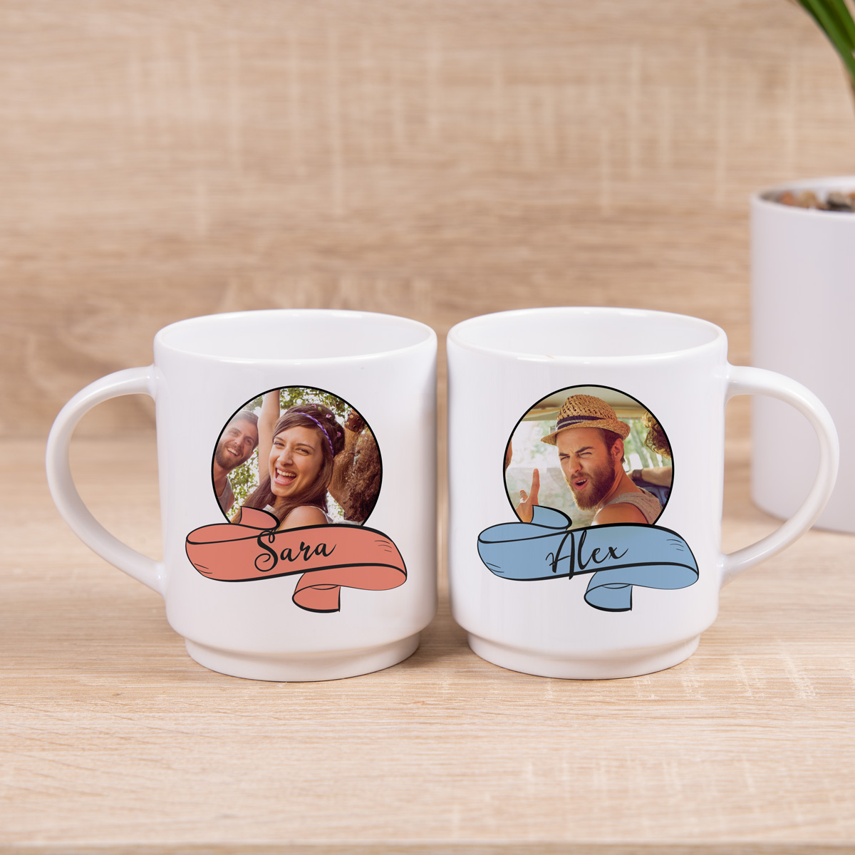 Taza apilable con imagen y texto