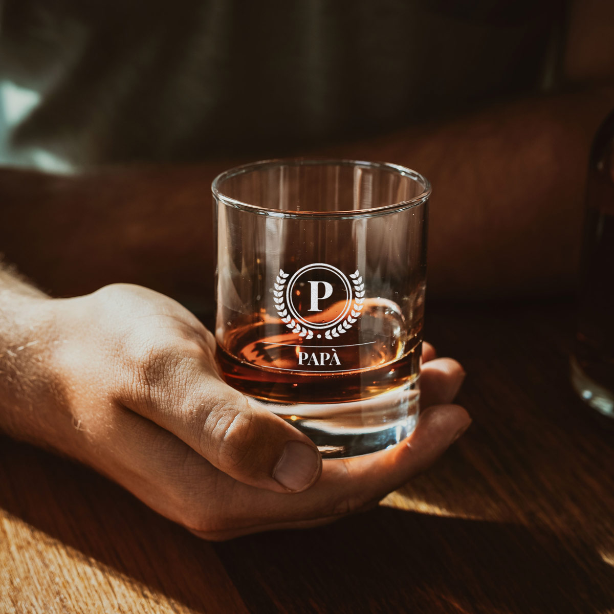 Vaso de whisky personalizado con monograma